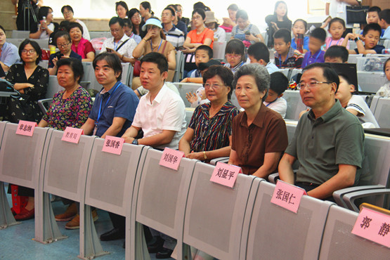 玄武区第二届青少年机器人竞赛成功举办 (3).jpg