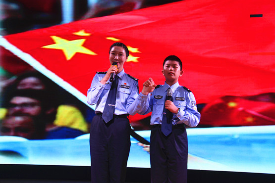 玄武区举办庆祝建国70周年老少同台演讲比赛 (4).jpg