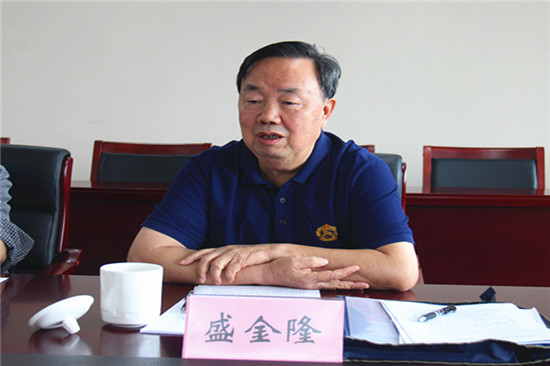 南京市关工委领导调研玄武、鼓楼两区关心下一代工作 (3).jpg