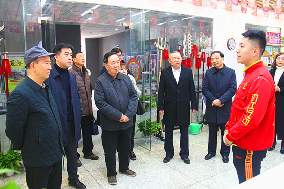 玄武区召开商务楼宇关工委工作会议 (6).jpg