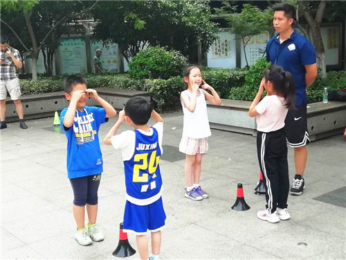 玄武湖街道关工委周末户外活动让青少年“嗨”起来 (3).jpg