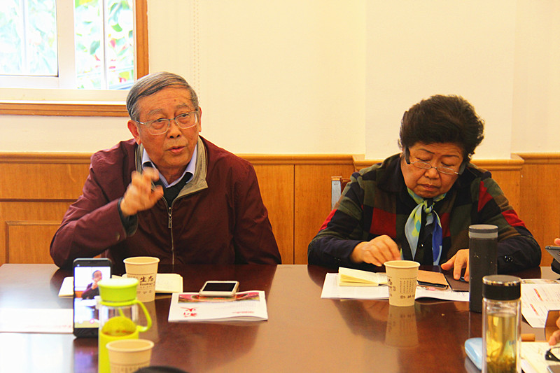 玄武区关工委召开“情暖重阳”“五老”骨干座谈会 (5).jpg