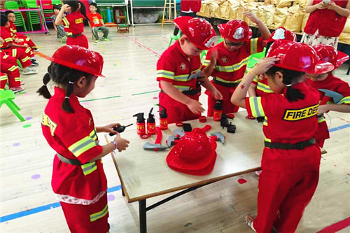 玄武湖街道开展青少年“119消防日”安全教育活动 .jpg