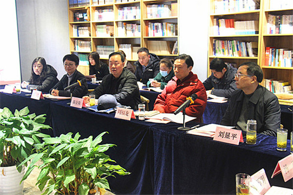 新起点 新格局 新阵地——玄武区研讨商务楼宇关工委建设发展 (2).jpg
