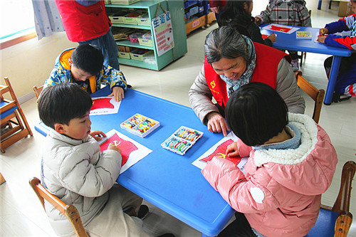 玄武区红领蓓蕾青少年“绘党旗·颂党恩”活动 (2).jpg
