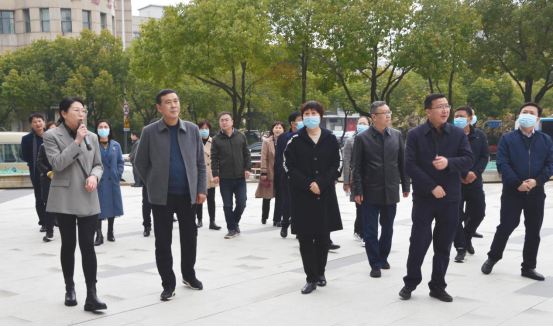 2_参观考察“红立方”党员志愿服务联盟(1)(1)162.png