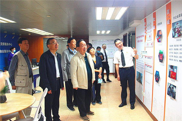 南京市关工委领导调研指导玄武区商务楼宇关工委 (5).jpg